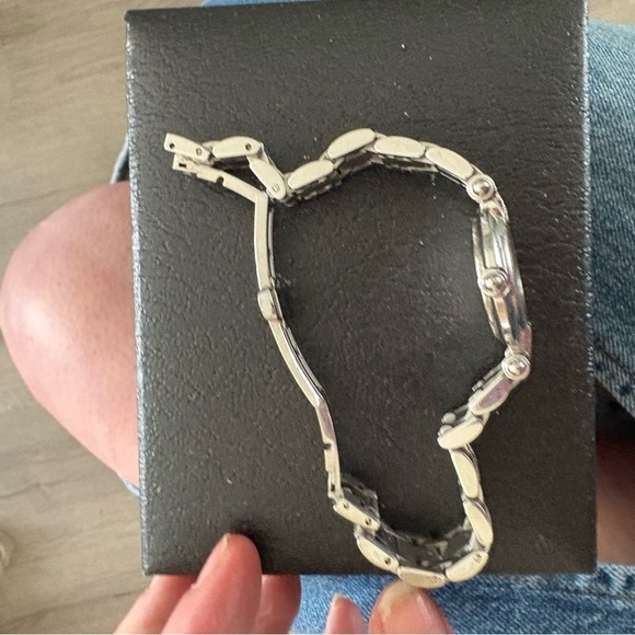 FENDI Black and Stainless Steal Timepiece FUNCTIONAL AUTHENTIC - Picture 9 of 13